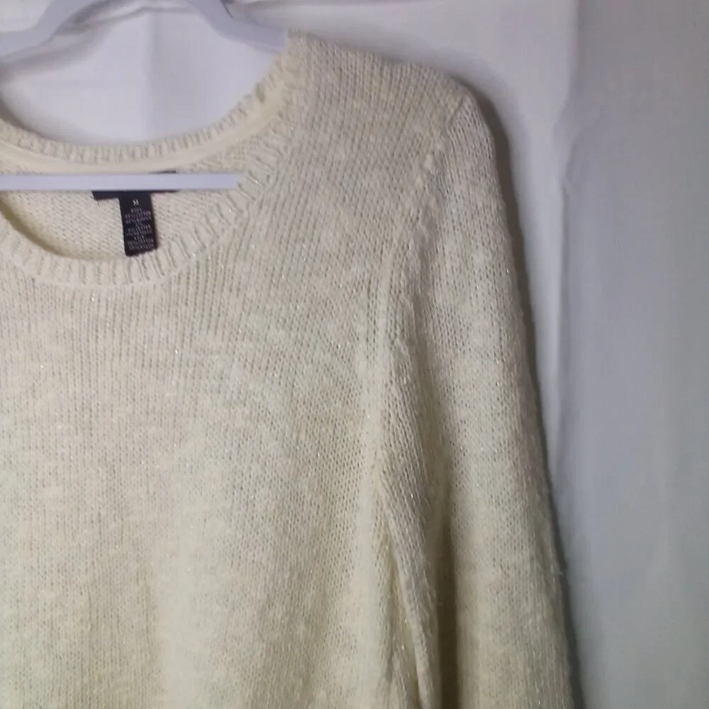 Style & Co Sweater Women M Long Bell Sleeve Lace Trim Feminine Cream
